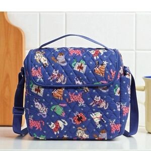 NEW Vera Bradley Christmas Cat Pattern Lunchbag Crossbody